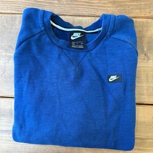 Nike Men's Blue Crew Neck Sweatshirt